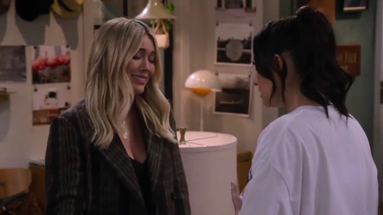 DailyDuff-dot-nl_2022LateNightWithSethMeyers0029.jpg