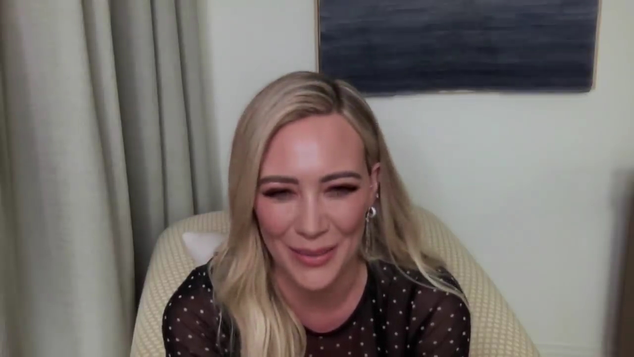 DailyDuff-dot-nl_2022LateNightWithSethMeyers0219.jpg DailyDuff-dot-nl_2022LateNightWithSethMeyers0219.jpg