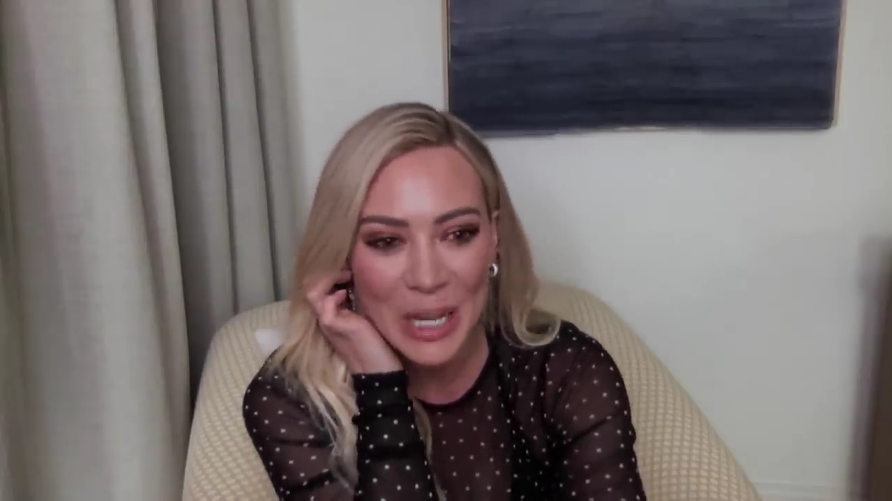 DailyDuff-dot-nl_2022LateNightWithSethMeyers0300.jpg DailyDuff-dot-nl_2022LateNightWithSethMeyers0300.jpg