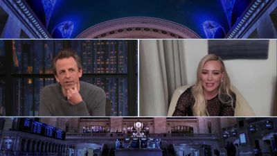 DailyDuff-dot-nl_2022LateNightWithSethMeyers0162.jpg