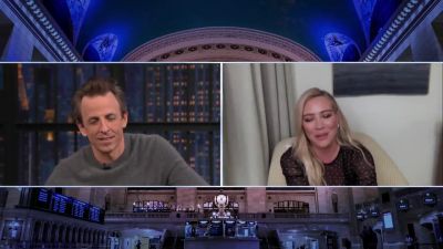 DailyDuff-dot-nl_2022LateNightWithSethMeyers0228.jpg