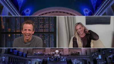 DailyDuff-dot-nl_2022LateNightWithSethMeyers0236.jpg