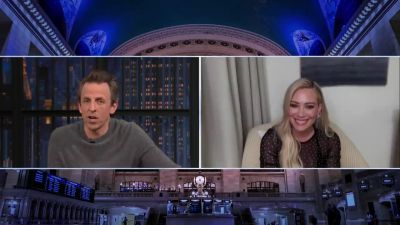 DailyDuff-dot-nl_2022LateNightWithSethMeyers0316.jpg