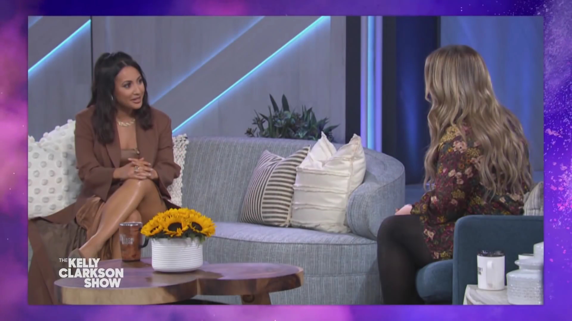 DailyDuff-dot-nl_2022TheKellyClarksonShow0560.jpg