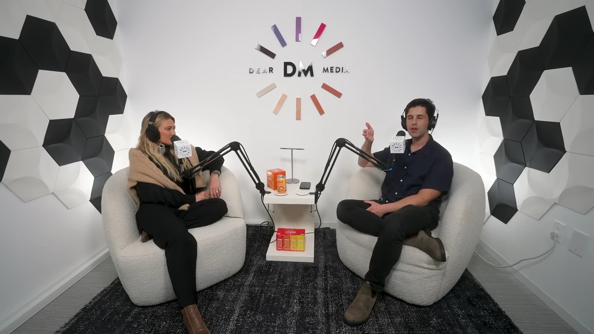 DailyDuff-dot-nl_2023GoodGuysPodcast0453.jpg DailyDuff-dot-nl_2023GoodGuysPodcast0453.jpg