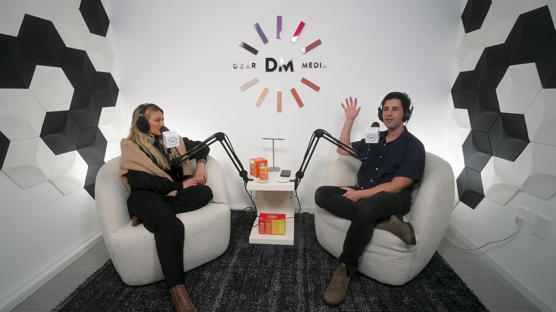 DailyDuff-dot-nl_2023GoodGuysPodcast0454.jpg DailyDuff-dot-nl_2023GoodGuysPodcast0454.jpg