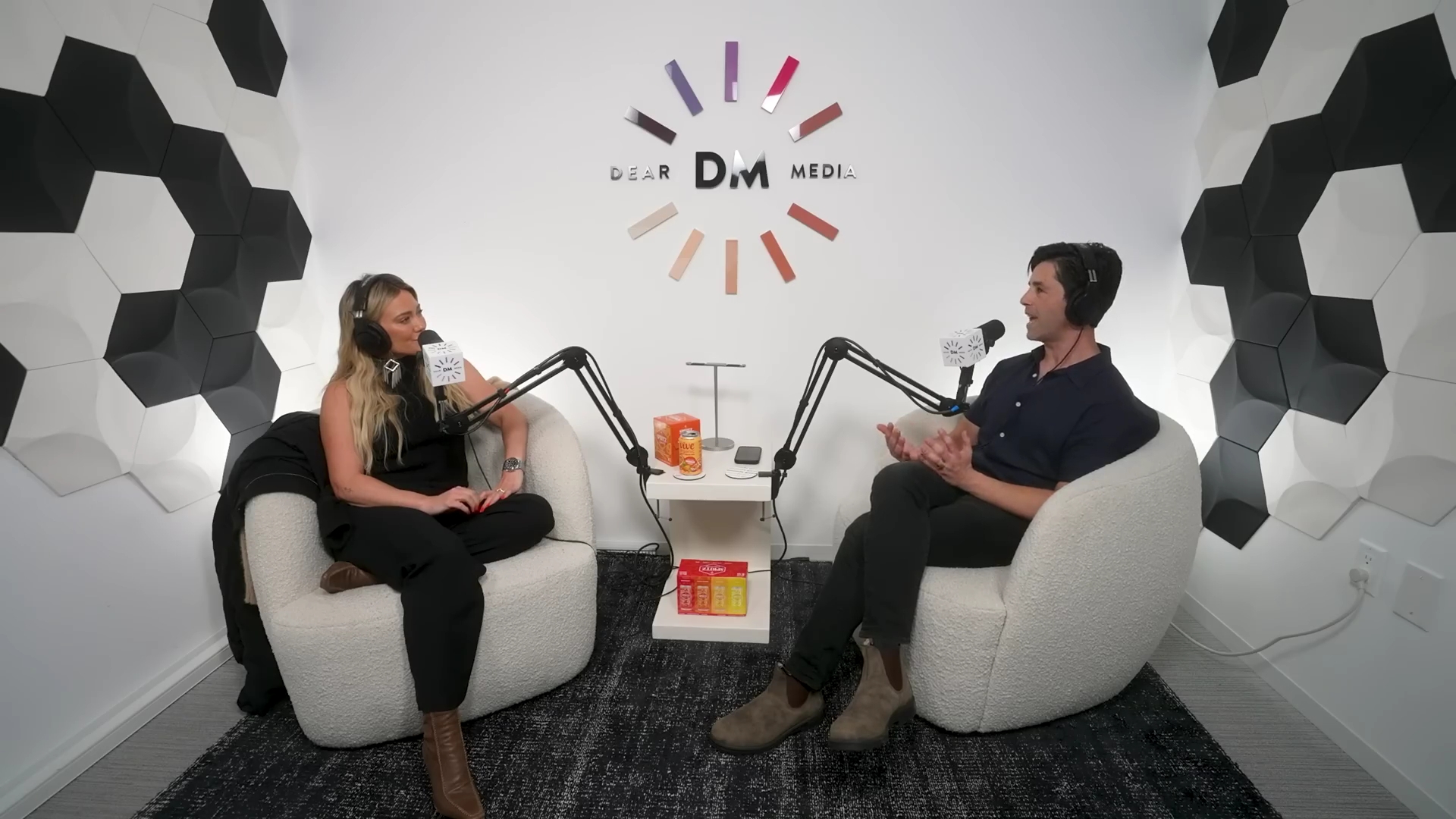 DailyDuff-dot-nl_2023GoodGuysPodcast0795.jpg DailyDuff-dot-nl_2023GoodGuysPodcast0795.jpg