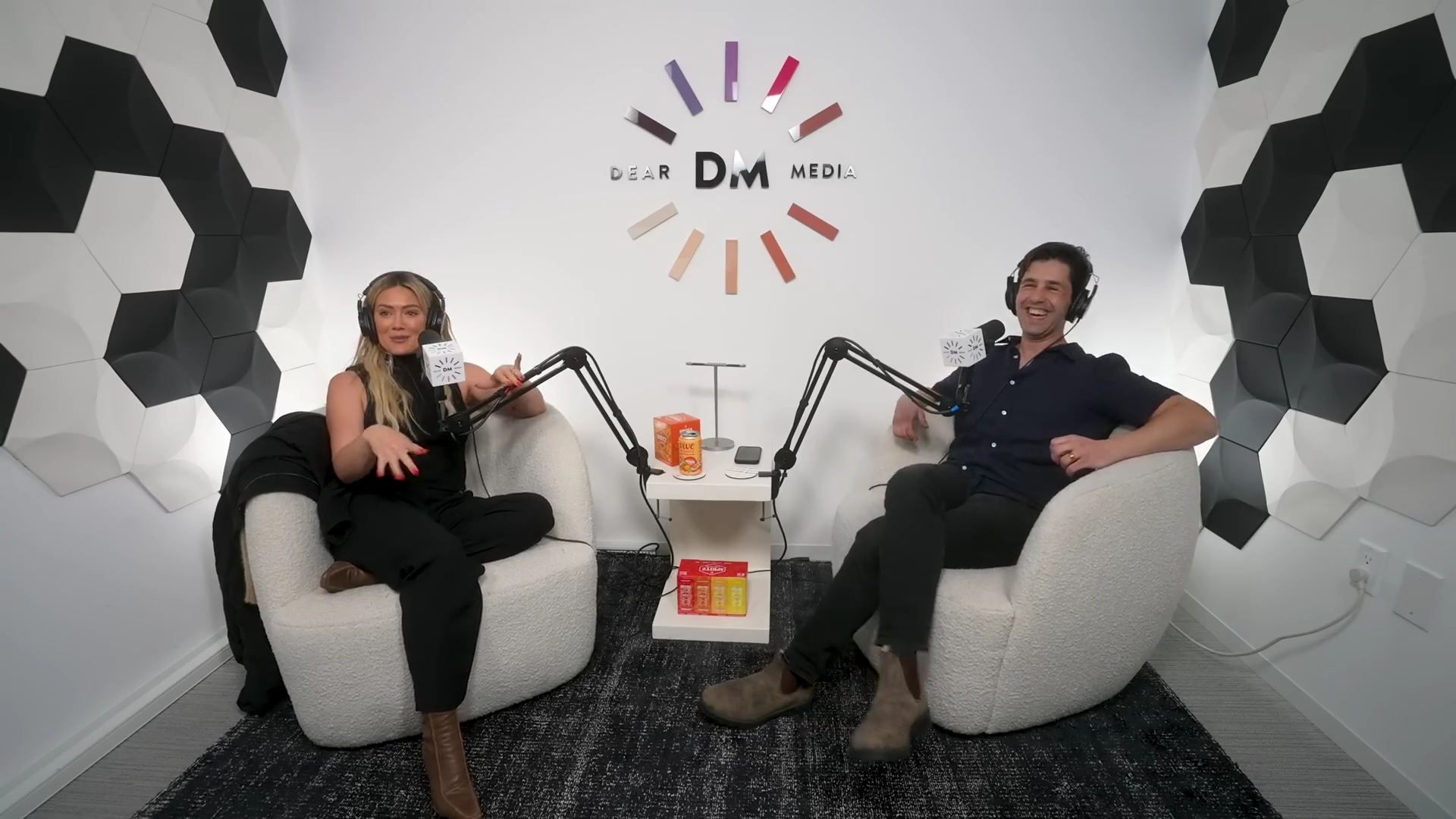 DailyDuff-dot-nl_2023GoodGuysPodcast0853.jpg DailyDuff-dot-nl_2023GoodGuysPodcast0853.jpg