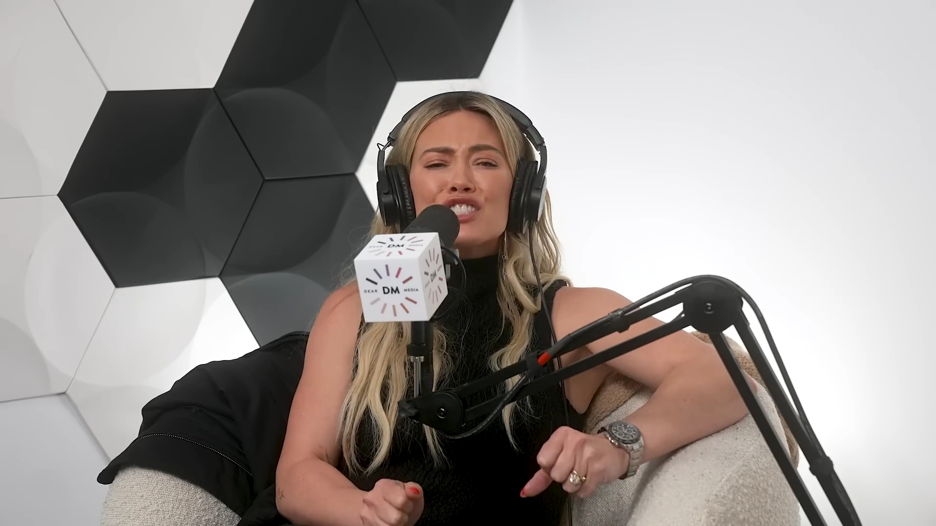 DailyDuff-dot-nl_2023GoodGuysPodcast1199.jpg DailyDuff-dot-nl_2023GoodGuysPodcast1199.jpg