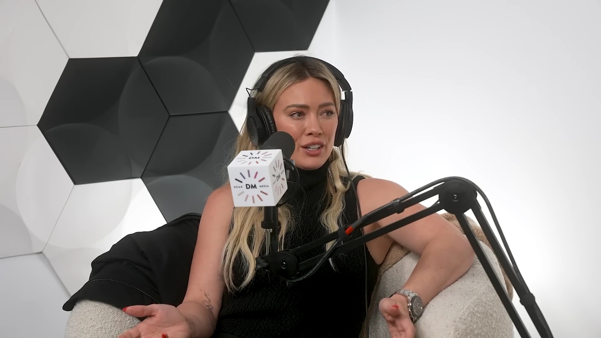 DailyDuff-dot-nl_2023GoodGuysPodcast1222.jpg DailyDuff-dot-nl_2023GoodGuysPodcast1222.jpg