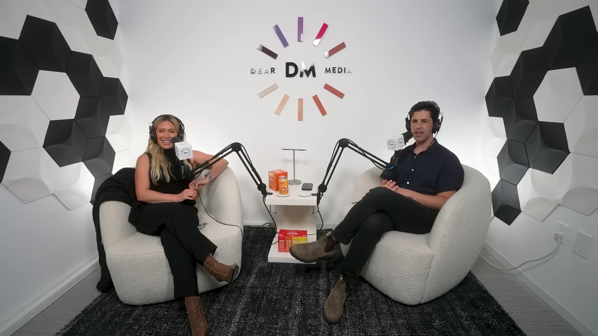 DailyDuff-dot-nl_2023GoodGuysPodcast1555.jpg DailyDuff-dot-nl_2023GoodGuysPodcast1555.jpg