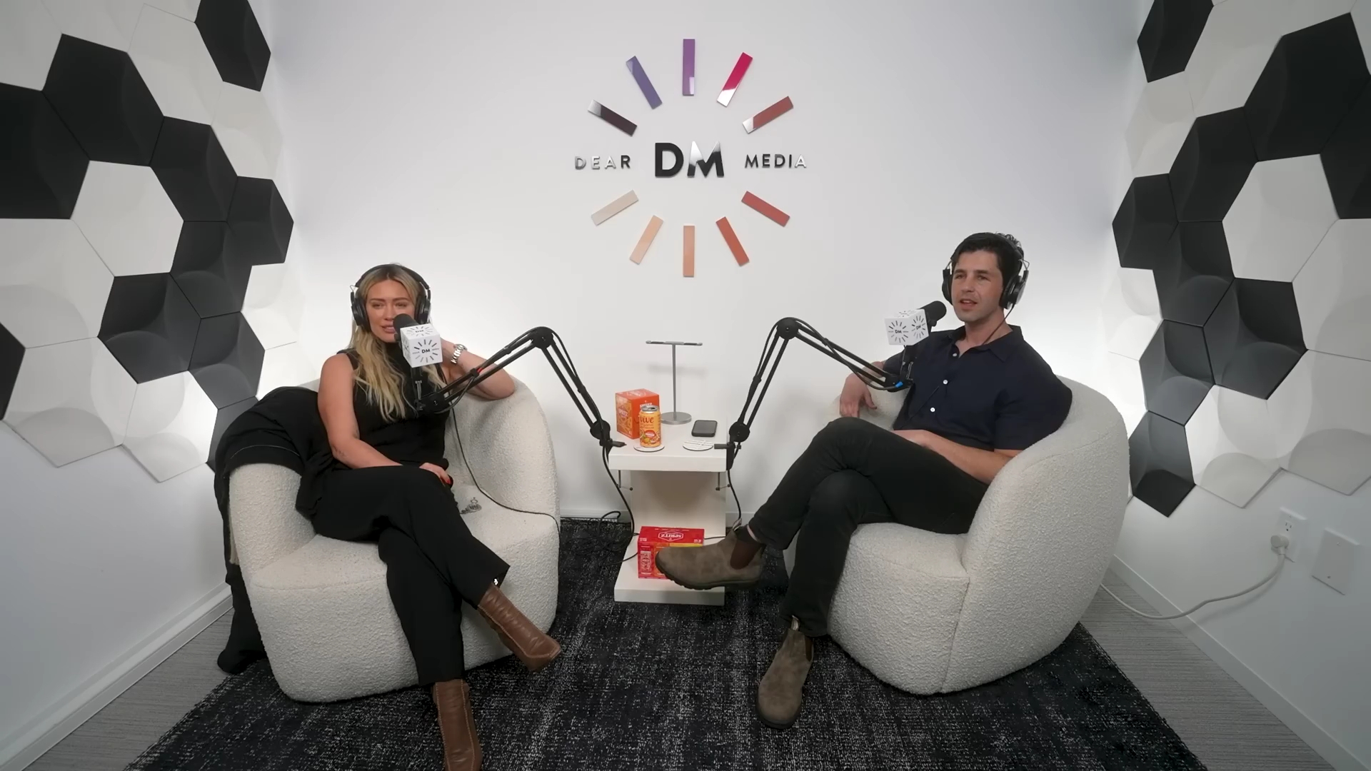 DailyDuff-dot-nl_2023GoodGuysPodcast1777.jpg DailyDuff-dot-nl_2023GoodGuysPodcast1777.jpg