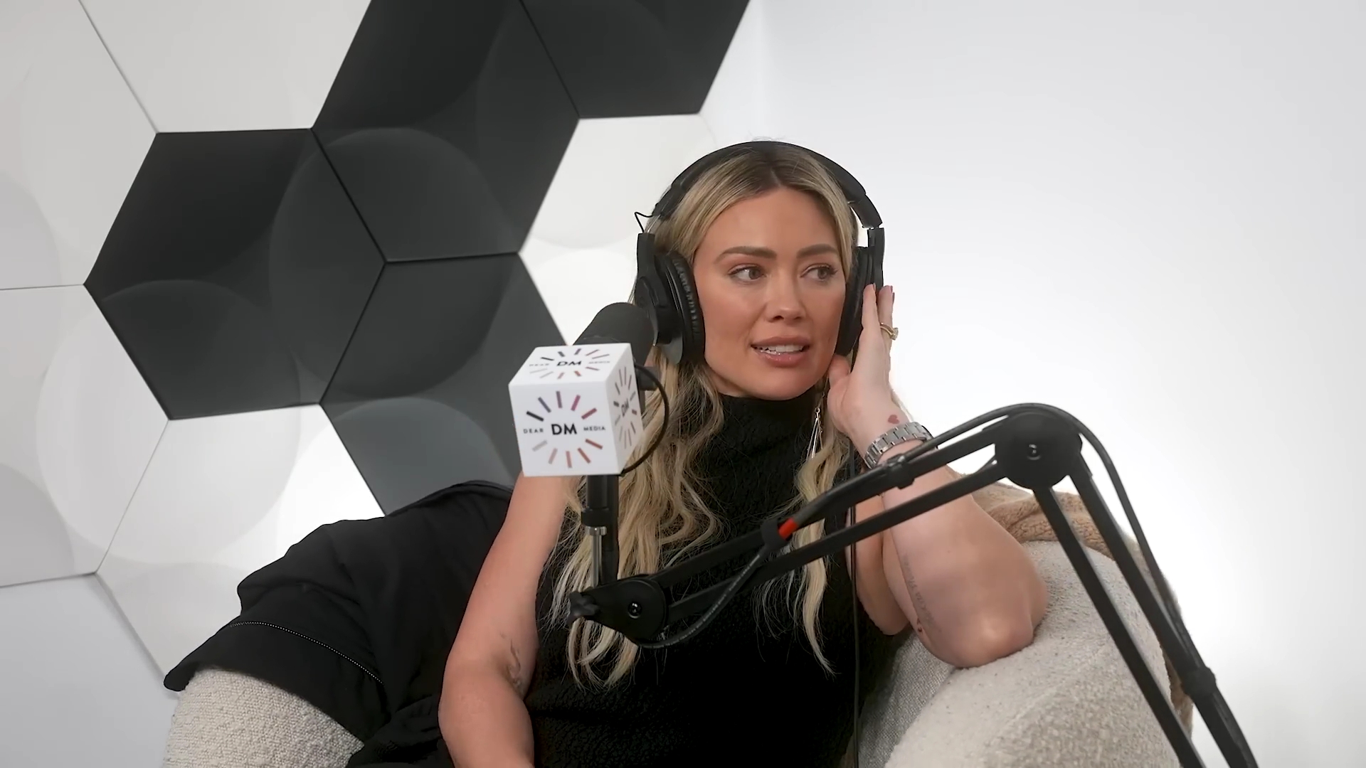 DailyDuff-dot-nl_2023GoodGuysPodcast1817.jpg DailyDuff-dot-nl_2023GoodGuysPodcast1817.jpg