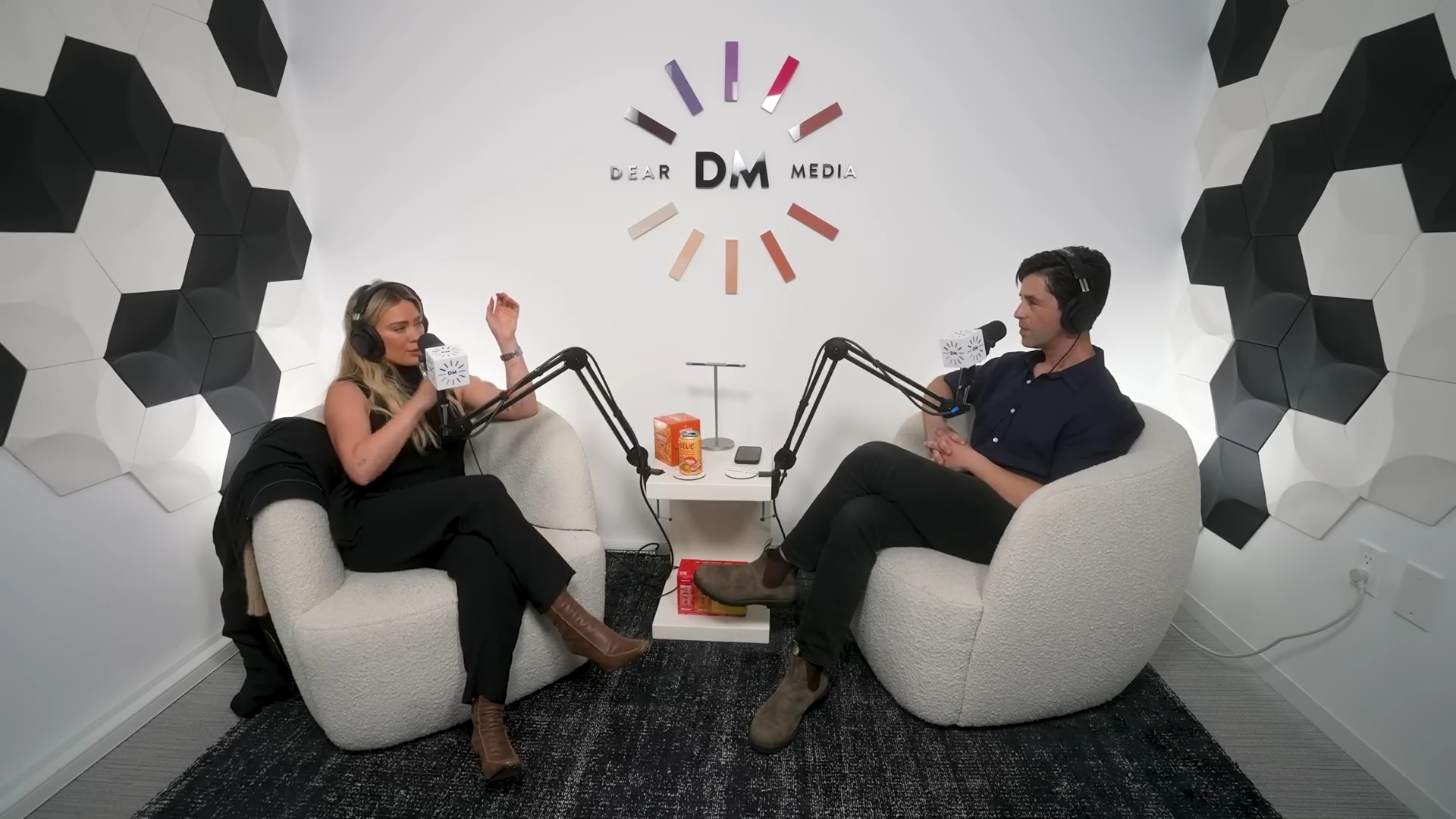 DailyDuff-dot-nl_2023GoodGuysPodcast1881.jpg DailyDuff-dot-nl_2023GoodGuysPodcast1881.jpg