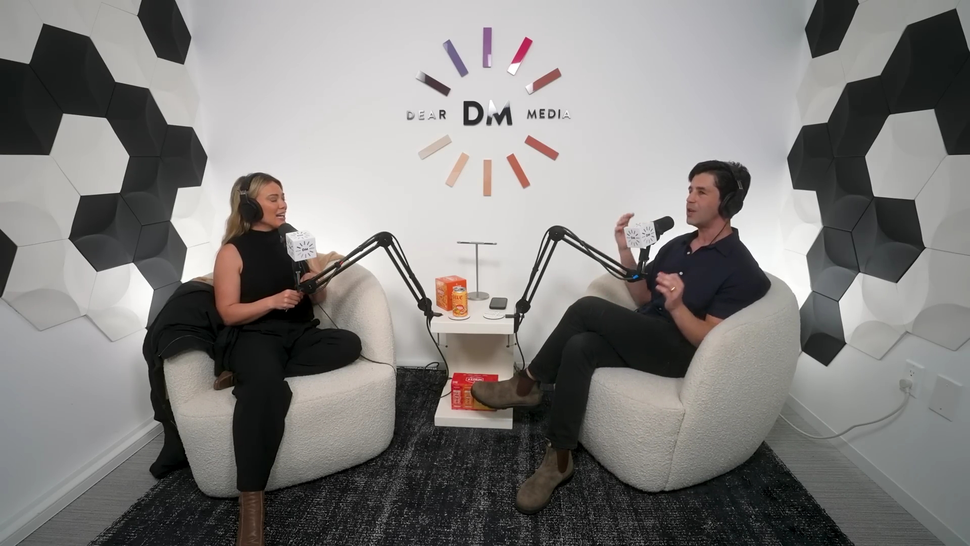 DailyDuff-dot-nl_2023GoodGuysPodcast2210.jpg DailyDuff-dot-nl_2023GoodGuysPodcast2210.jpg