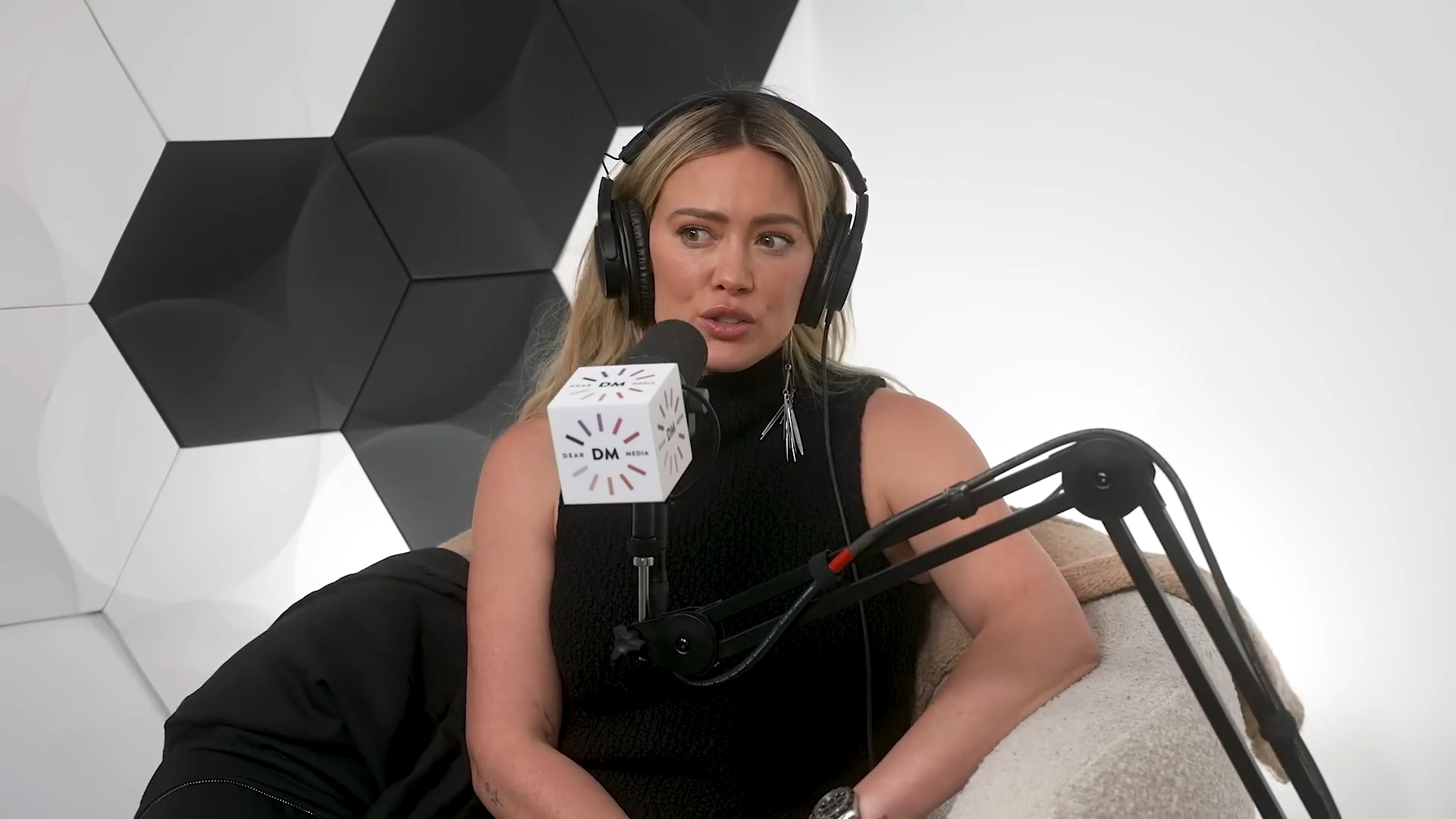 DailyDuff-dot-nl_2023GoodGuysPodcast2566.jpg DailyDuff-dot-nl_2023GoodGuysPodcast2566.jpg