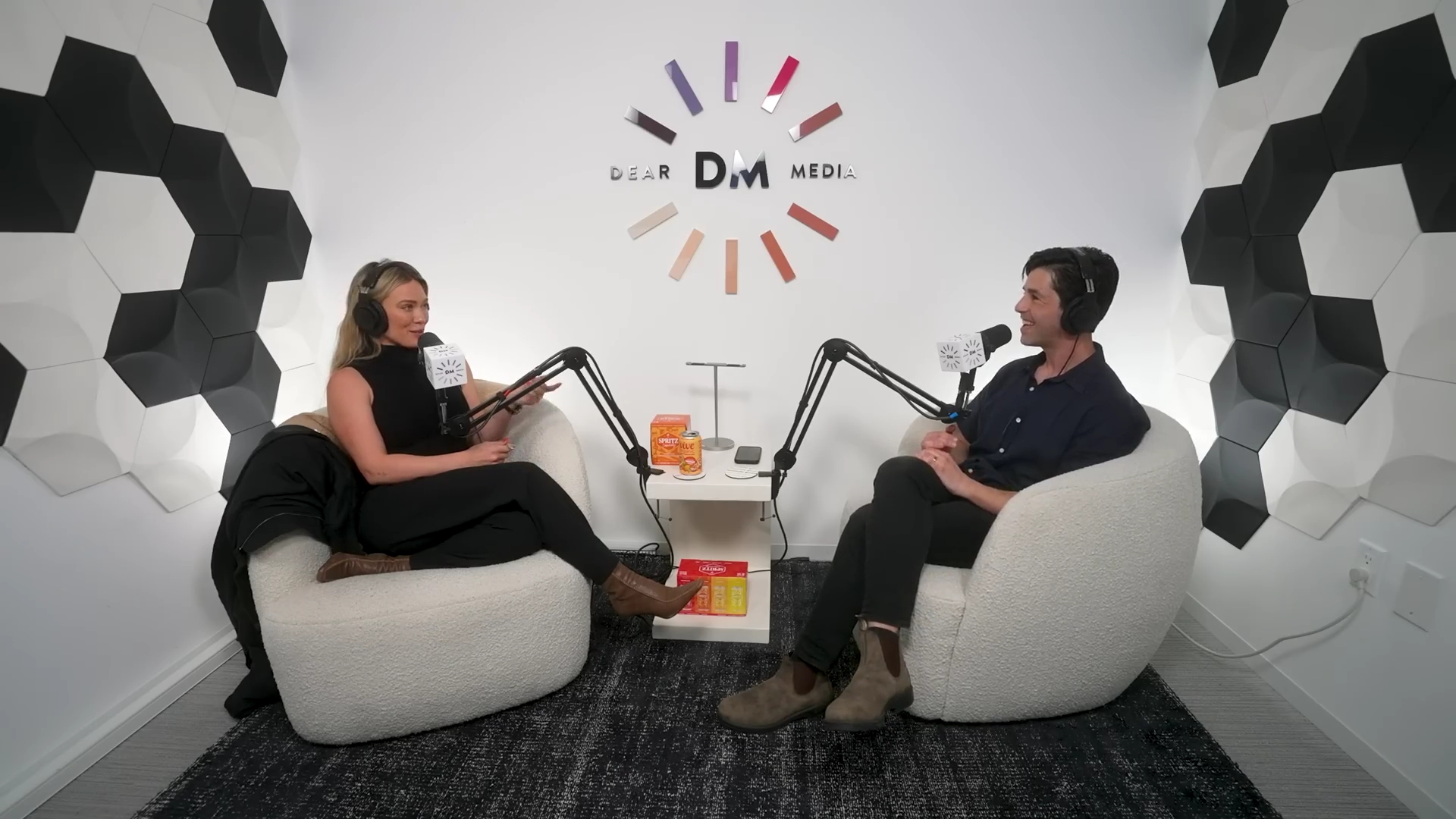 DailyDuff-dot-nl_2023GoodGuysPodcast2629.jpg DailyDuff-dot-nl_2023GoodGuysPodcast2629.jpg