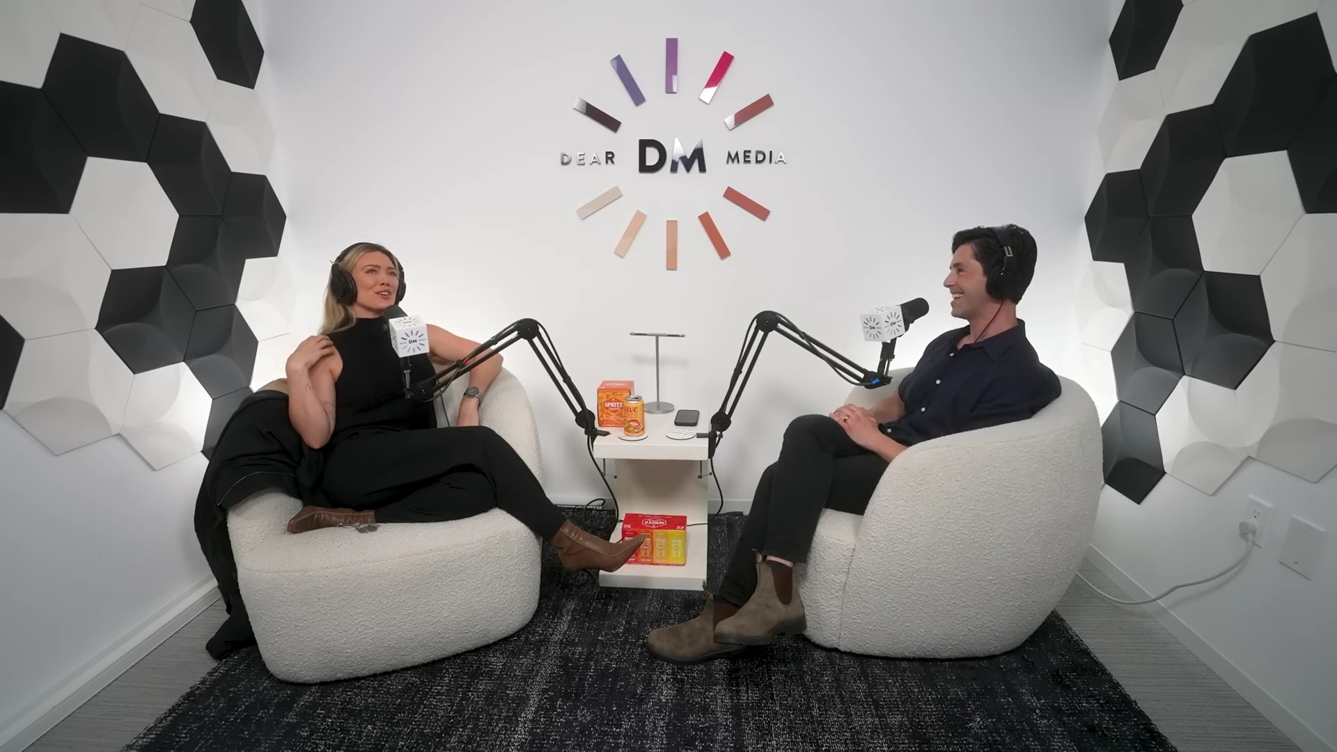 DailyDuff-dot-nl_2023GoodGuysPodcast2769.jpg DailyDuff-dot-nl_2023GoodGuysPodcast2769.jpg