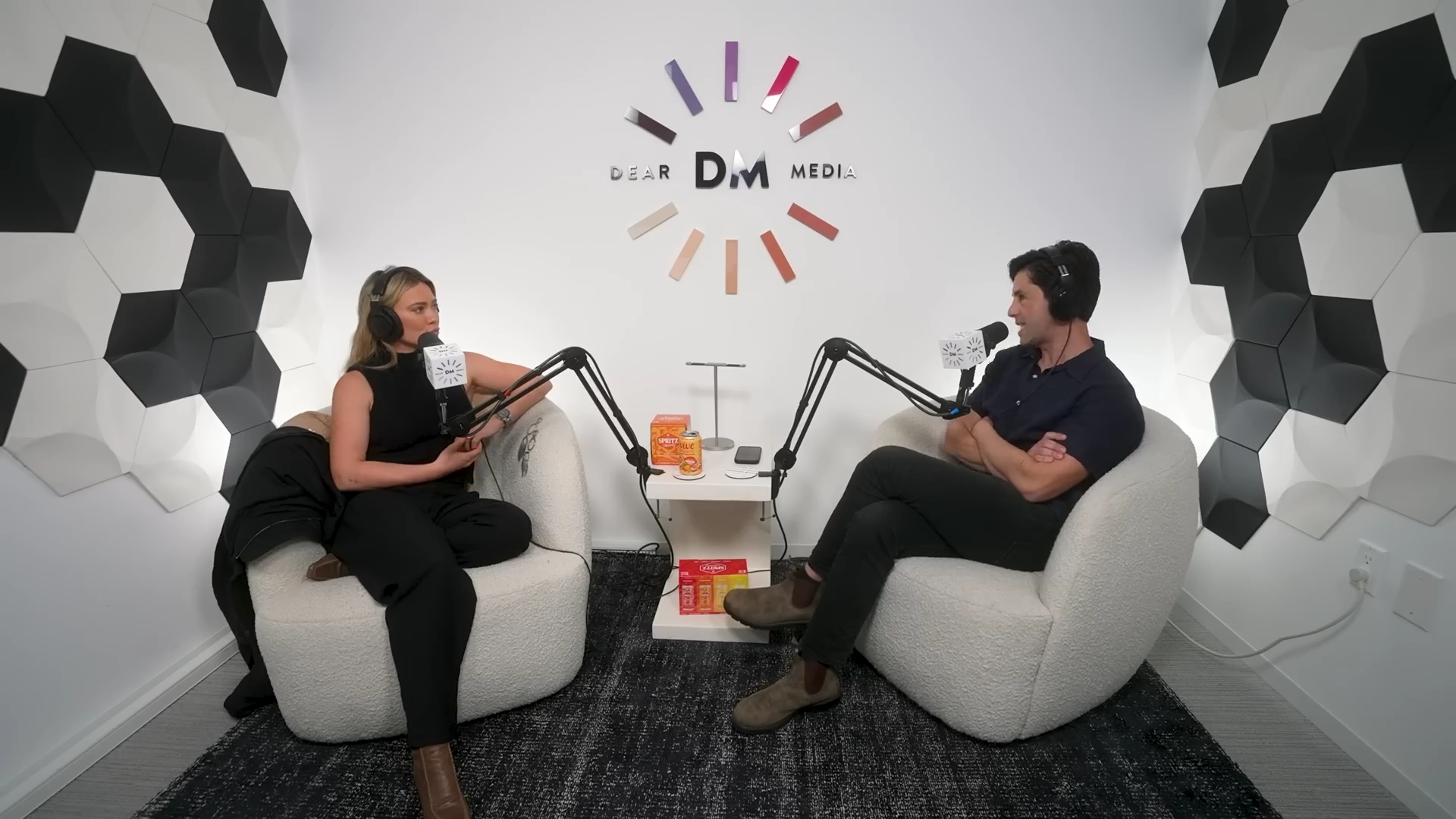 DailyDuff-dot-nl_2023GoodGuysPodcast3252.jpg DailyDuff-dot-nl_2023GoodGuysPodcast3252.jpg