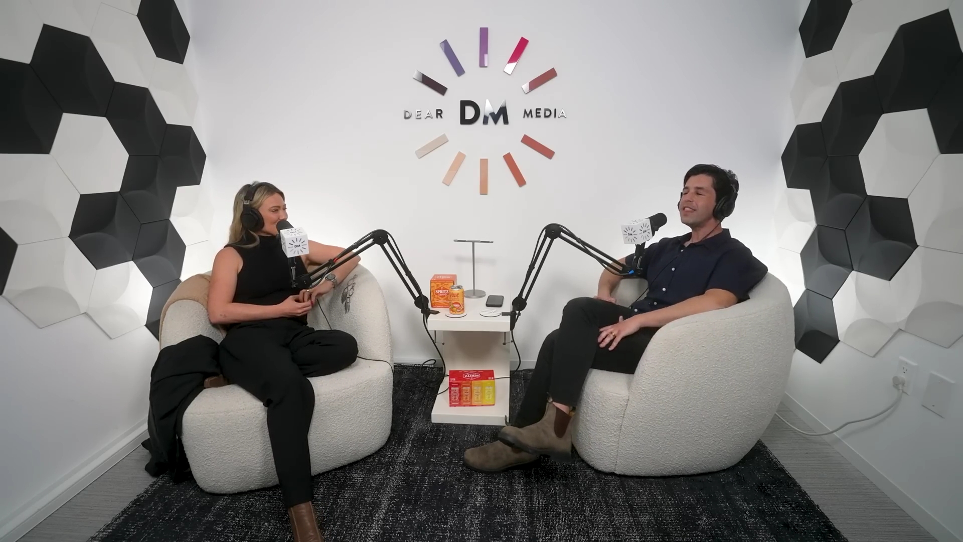 DailyDuff-dot-nl_2023GoodGuysPodcast3467.jpg