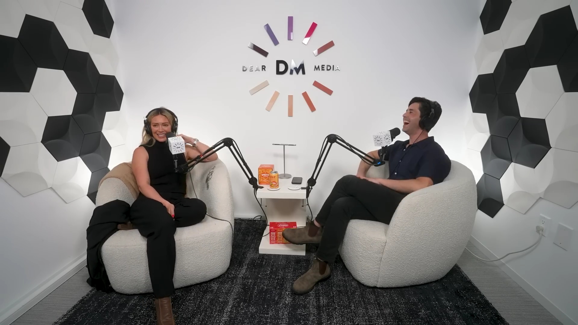 DailyDuff-dot-nl_2023GoodGuysPodcast3639.jpg DailyDuff-dot-nl_2023GoodGuysPodcast3639.jpg