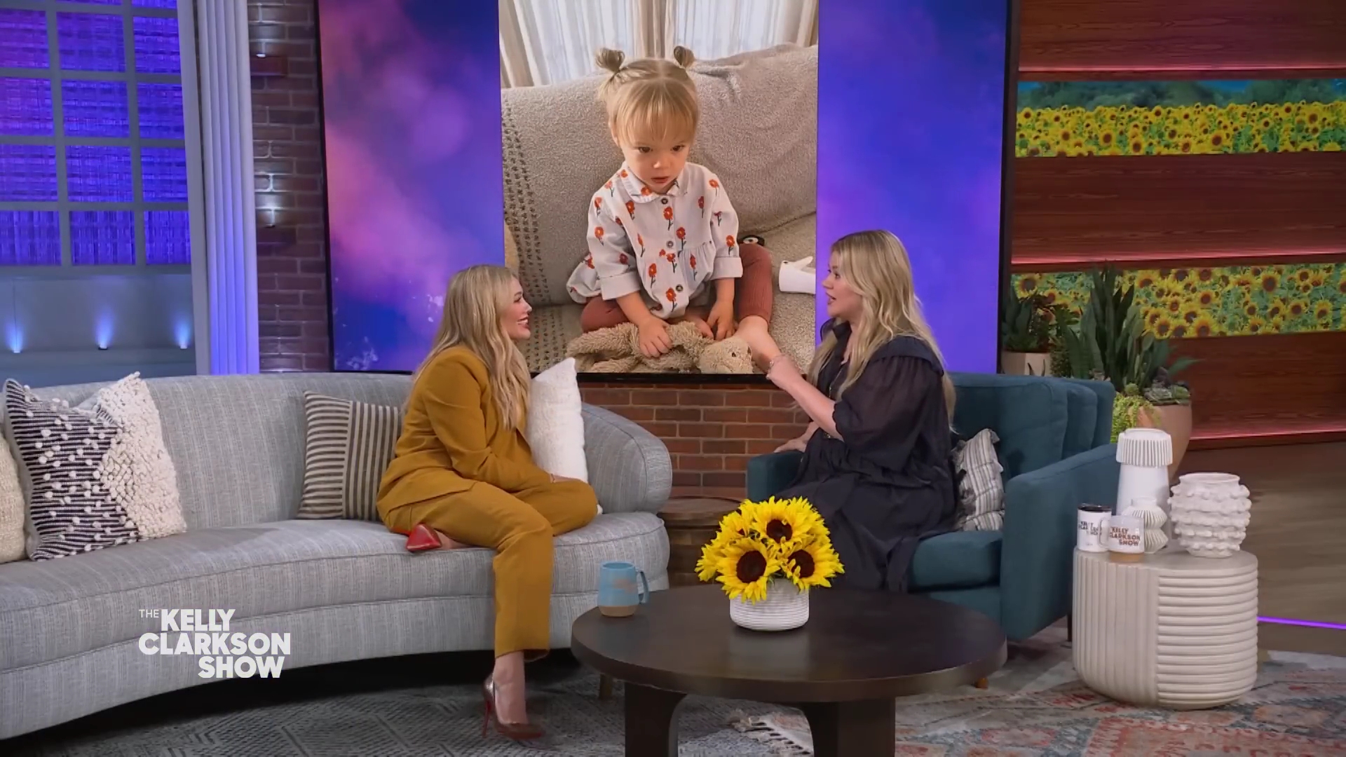 DailyDuff-dot-nl_2023TheKellyClarksonShow0291.jpg