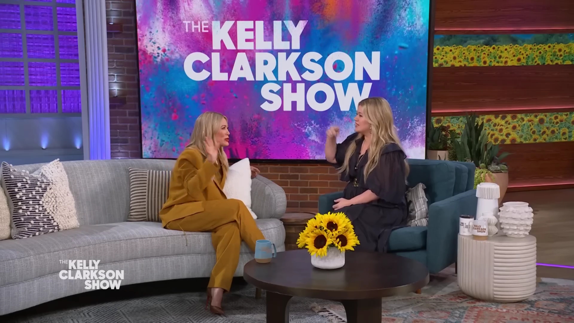 DailyDuff-dot-nl_2023TheKellyClarksonShow0446.jpg