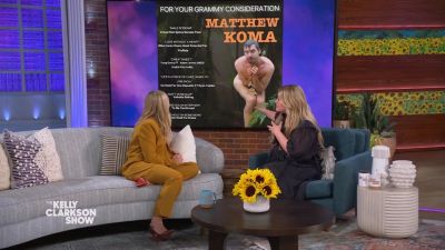 DailyDuff-dot-nl_2023TheKellyClarksonShow0032.jpg