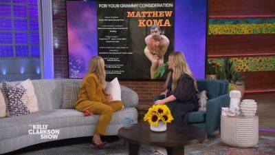 DailyDuff-dot-nl_2023TheKellyClarksonShow0033.jpg