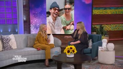 DailyDuff-dot-nl_2023TheKellyClarksonShow0178.jpg