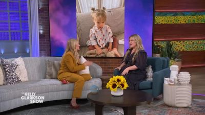 DailyDuff-dot-nl_2023TheKellyClarksonShow0305.jpg