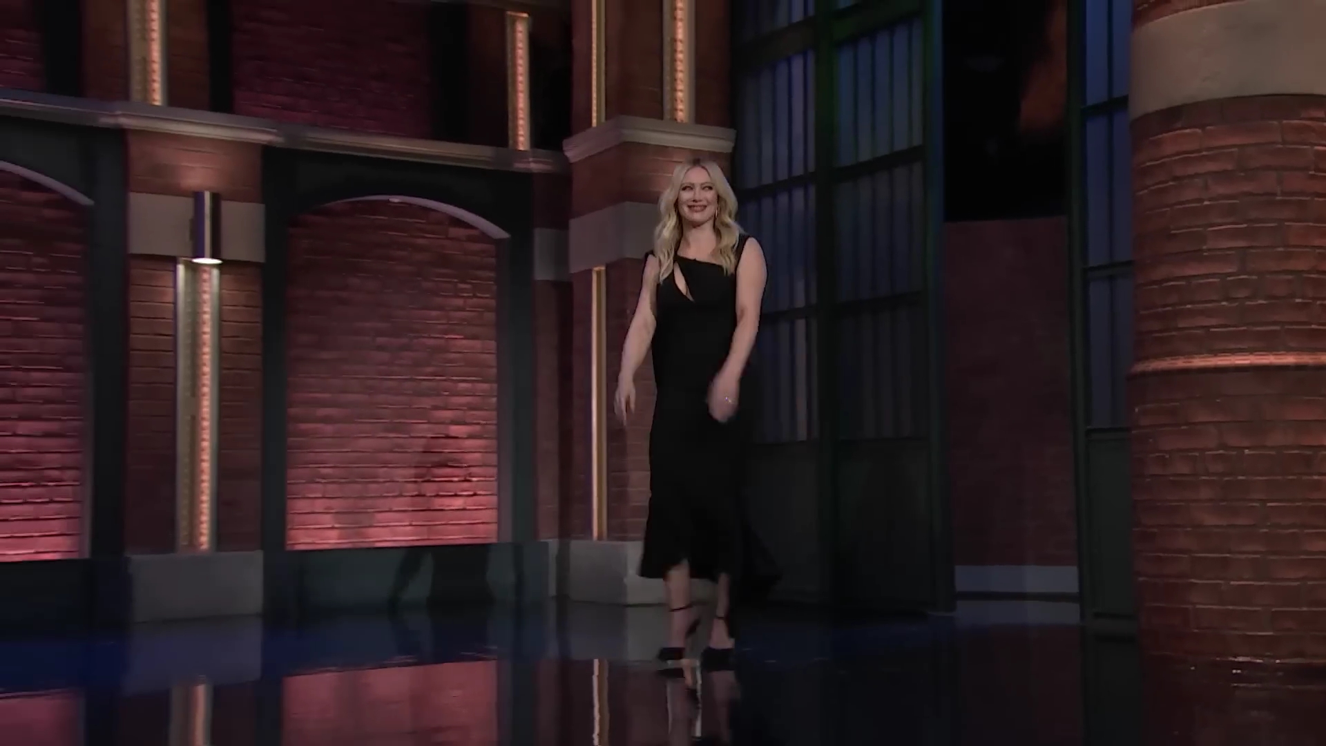 DailyDuff-dot-nl_2023LateNightwithSethMeyers0043.jpg DailyDuff-dot-nl_2023LateNightwithSethMeyers0043.jpg