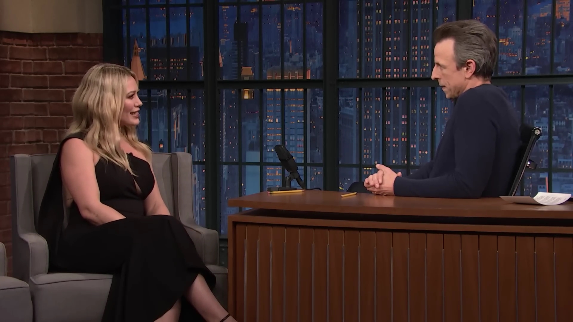 DailyDuff-dot-nl_2023LateNightwithSethMeyers0133.jpg