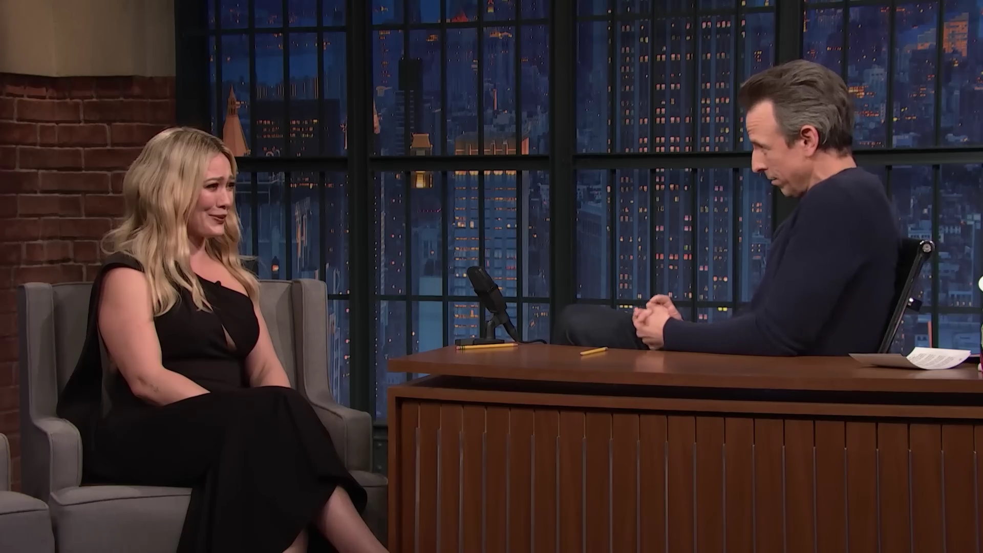DailyDuff-dot-nl_2023LateNightwithSethMeyers0172.jpg
