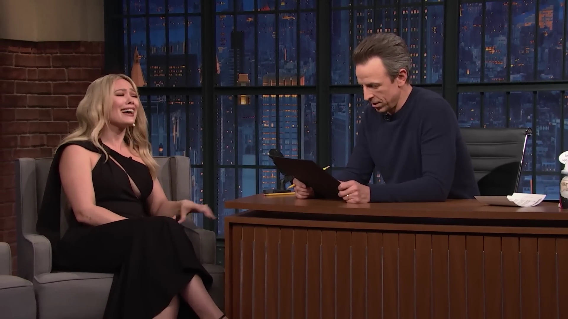 DailyDuff-dot-nl_2023LateNightwithSethMeyers0283.jpg DailyDuff-dot-nl_2023LateNightwithSethMeyers0283.jpg