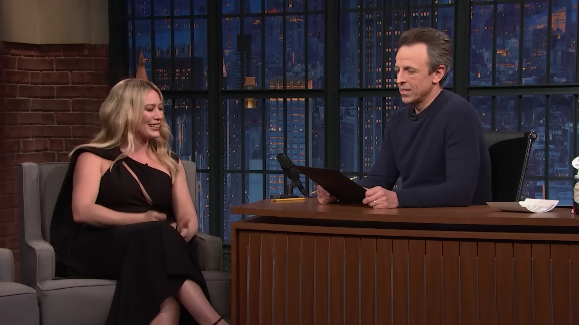 DailyDuff-dot-nl_2023LateNightwithSethMeyers0300.jpg