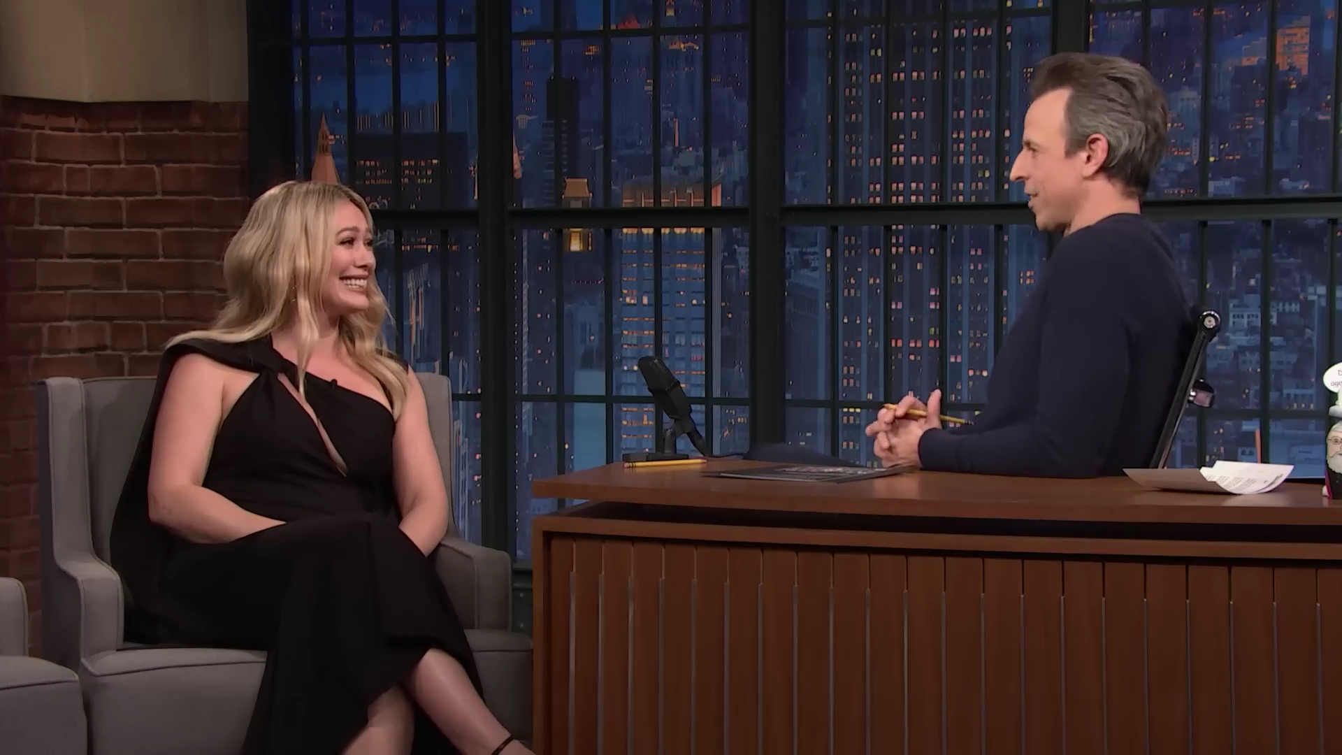 DailyDuff-dot-nl_2023LateNightwithSethMeyers0311.jpg DailyDuff-dot-nl_2023LateNightwithSethMeyers0311.jpg