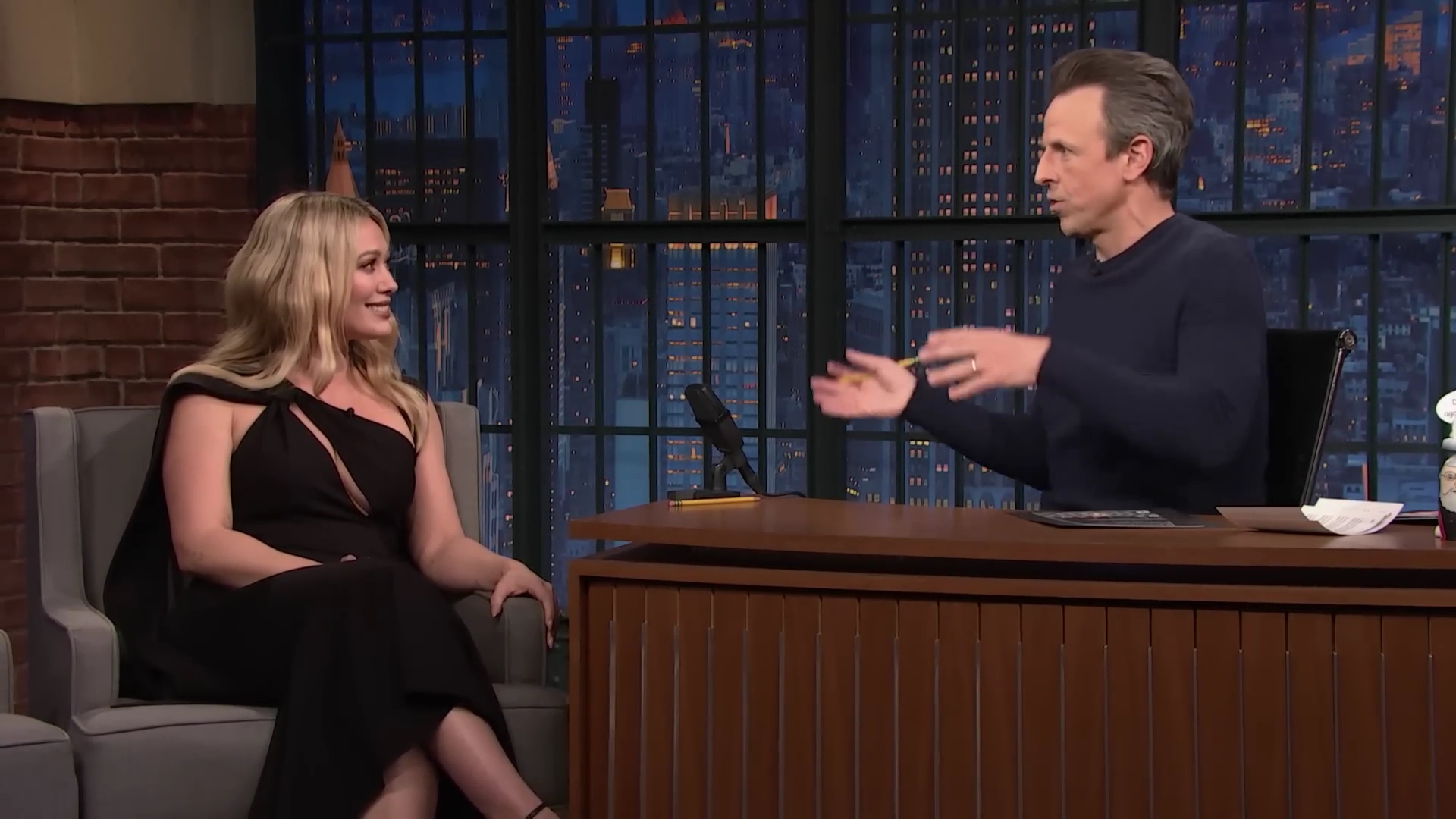 DailyDuff-dot-nl_2023LateNightwithSethMeyers0364.jpg DailyDuff-dot-nl_2023LateNightwithSethMeyers0364.jpg