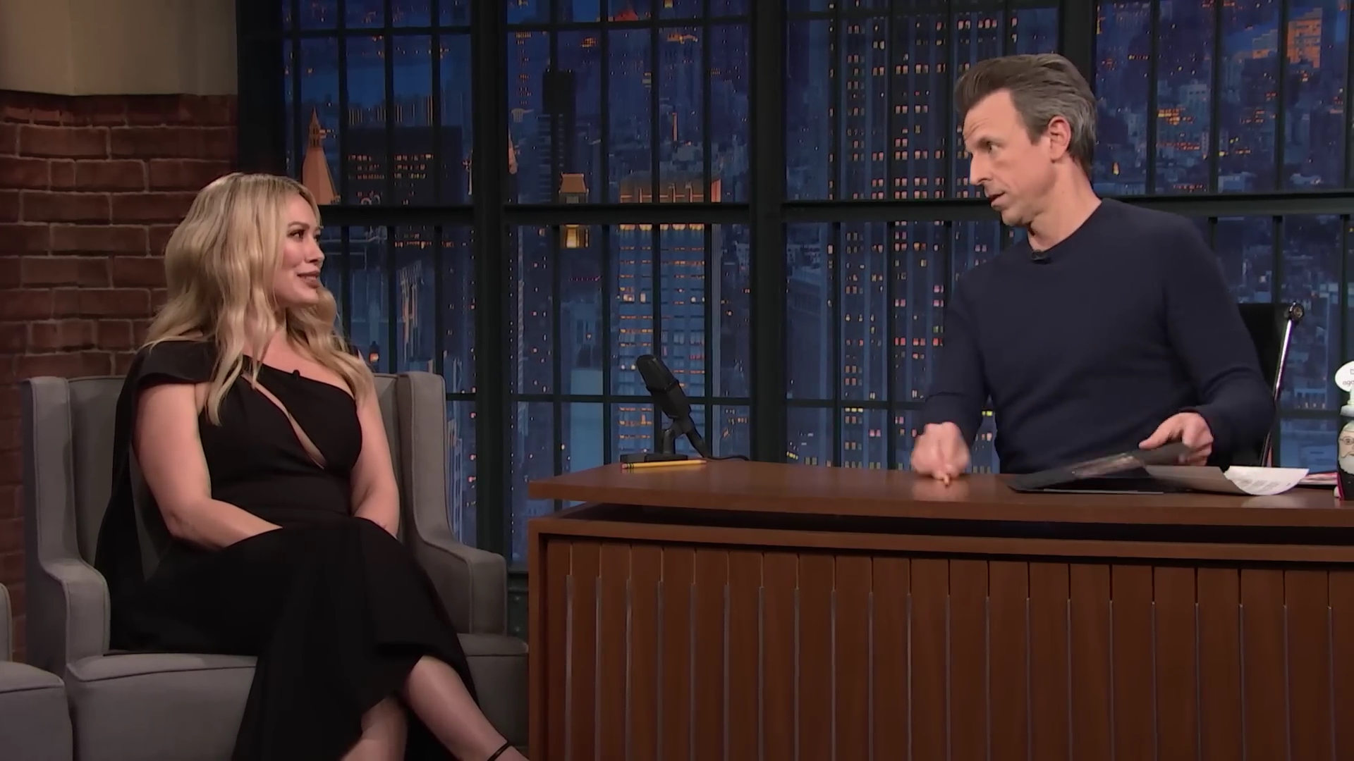 DailyDuff-dot-nl_2023LateNightwithSethMeyers0463.jpg