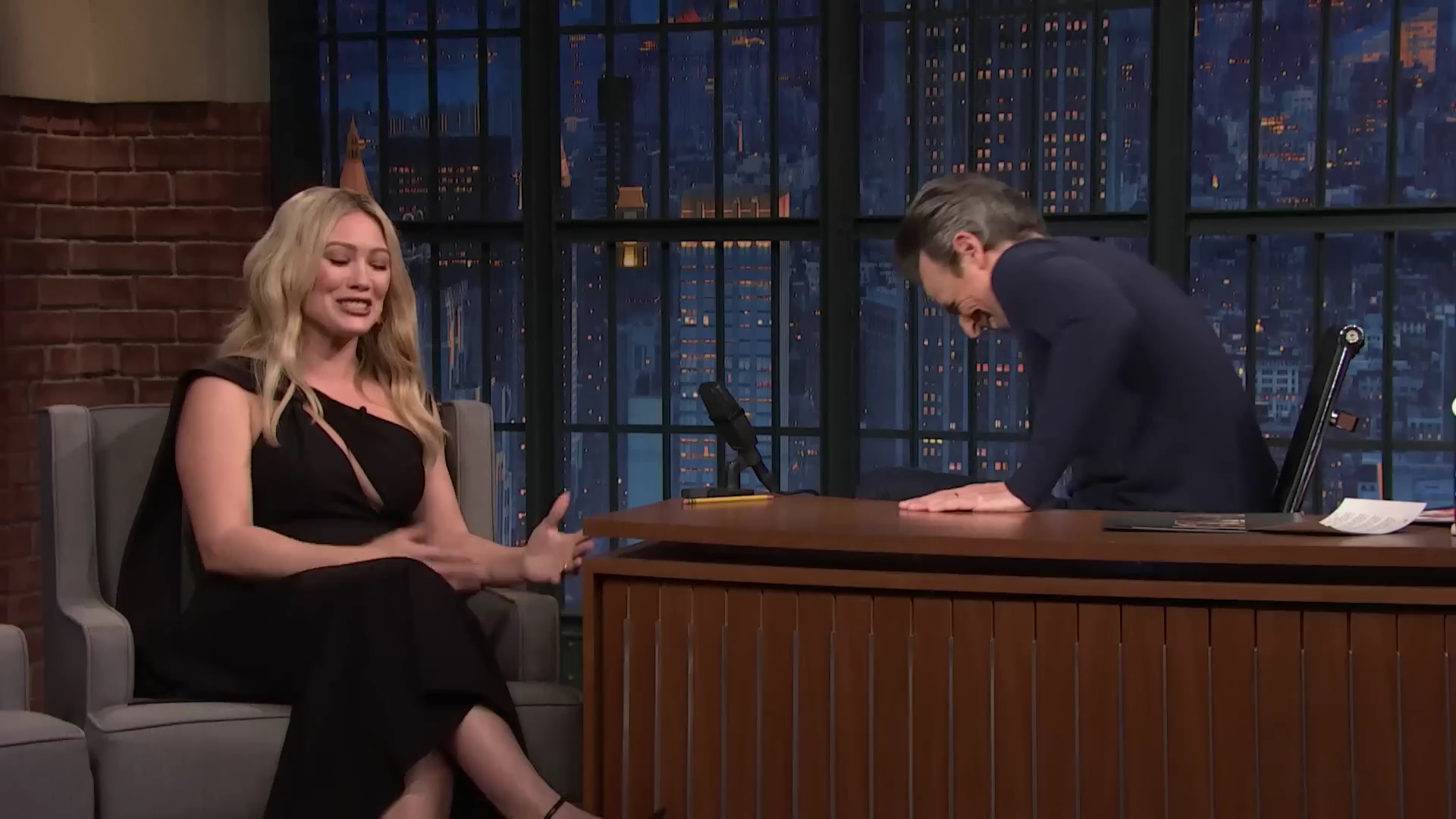 DailyDuff-dot-nl_2023LateNightwithSethMeyers0477.jpg DailyDuff-dot-nl_2023LateNightwithSethMeyers0477.jpg