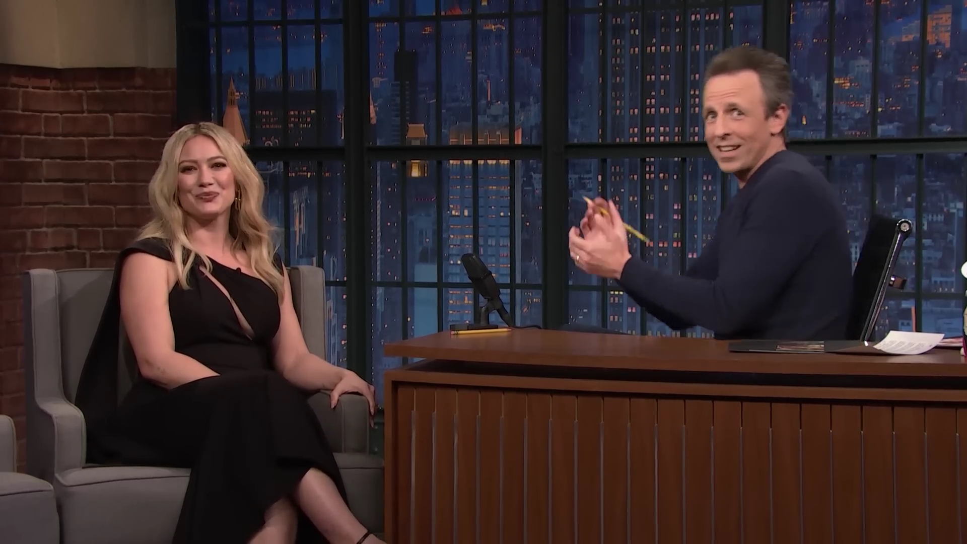 DailyDuff-dot-nl_2023LateNightwithSethMeyers0487.jpg