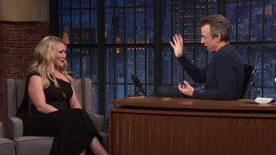 DailyDuff-dot-nl_2023LateNightwithSethMeyers0171.jpg