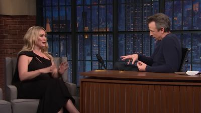 DailyDuff-dot-nl_2023LateNightwithSethMeyers0191.jpg