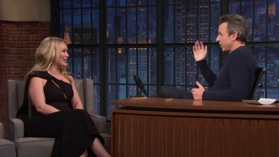 DailyDuff-dot-nl_2023LateNightwithSethMeyers0201.jpg