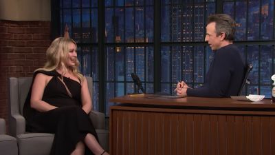 DailyDuff-dot-nl_2023LateNightwithSethMeyers0314.jpg