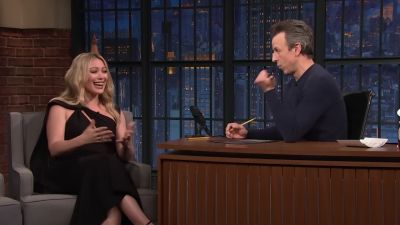 DailyDuff-dot-nl_2023LateNightwithSethMeyers0348.jpg