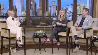 DailyDuff-dot-nl_2023LiveWithKellyAndRyan0038.jpg