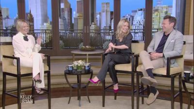 DailyDuff-dot-nl_2023LiveWithKellyAndRyan0039.jpg
