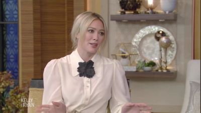 DailyDuff-dot-nl_2023LiveWithKellyAndRyan0116.jpg