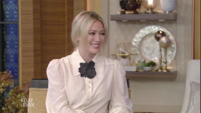 DailyDuff-dot-nl_2023LiveWithKellyAndRyan0127.jpg